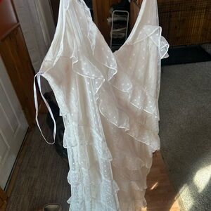 LULUS ENGAGEMENT/ BRIDAL DRESS